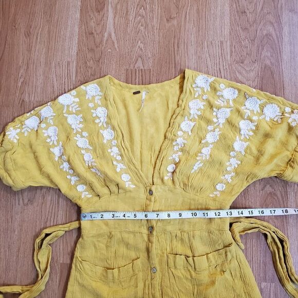 Free People Love to Love You Embroidered Button-Up Midi Dress size XS - Picture 10 of 13